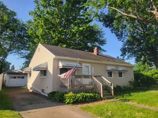 1049 W 39TH. Street, Erie, PA 16509