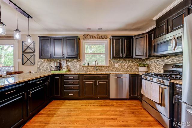 12150 Greenwalk Drive, Unincorporated, MO 63146