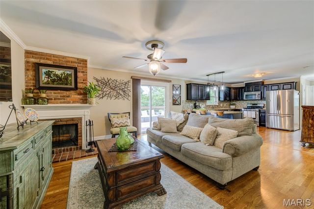12150 Greenwalk Drive, Unincorporated, MO 63146