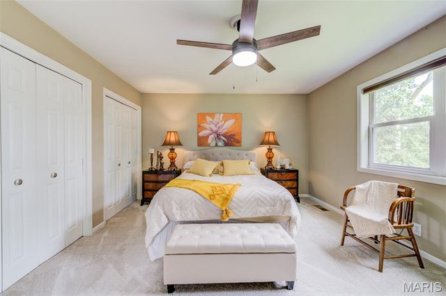 12150 Greenwalk Drive, Unincorporated, MO 63146