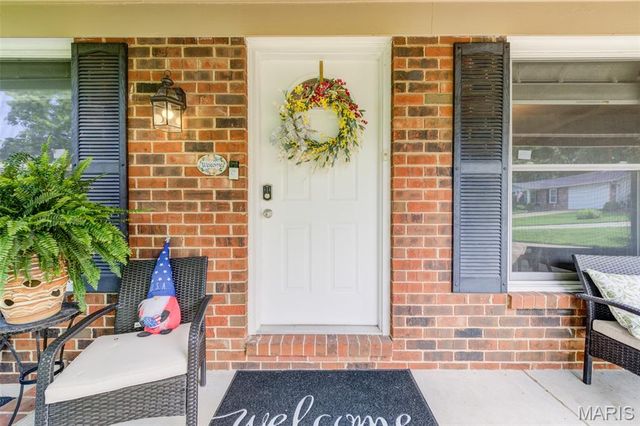 12150 Greenwalk Drive, Unincorporated, MO 63146