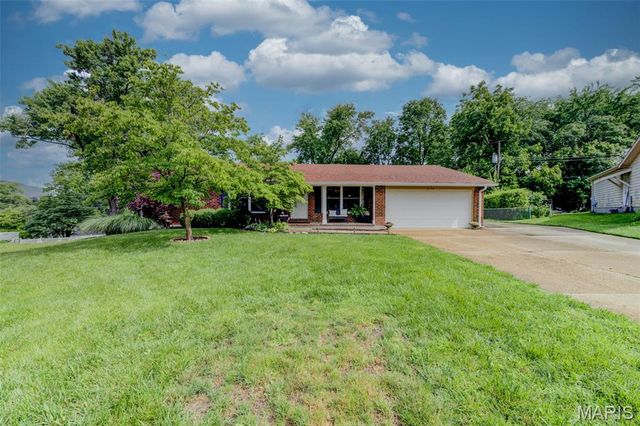 12150 Greenwalk Drive, Unincorporated, MO 63146