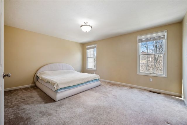 329 Marshall Heights Dr, Marshall, PA 15090