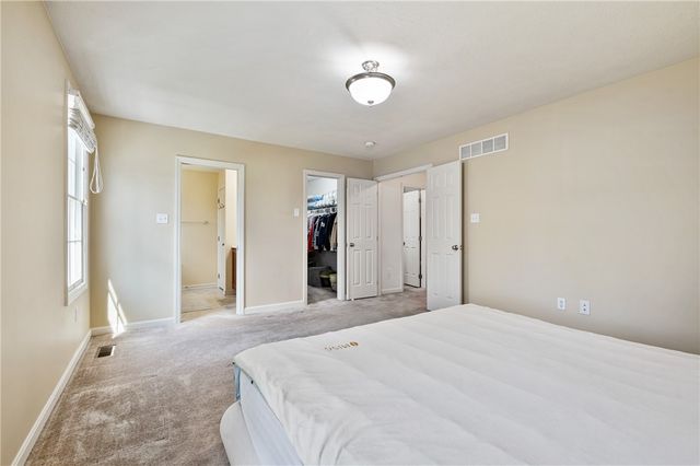 329 Marshall Heights Dr, Marshall, PA 15090