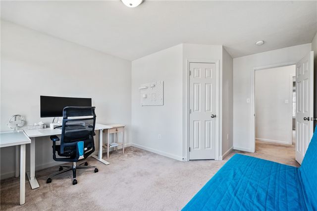 329 Marshall Heights Dr, Marshall, PA 15090