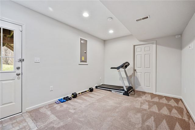 329 Marshall Heights Dr, Marshall, PA 15090