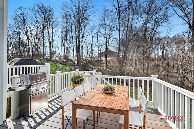 329 Marshall Heights Dr, Marshall, PA 15090