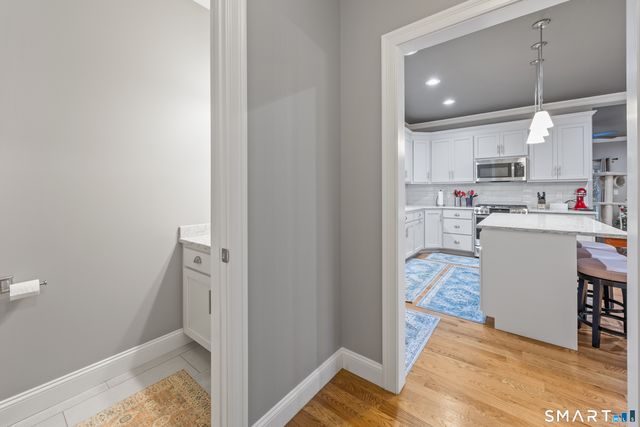 52 Brookview Circle 52, Bristol, CT 06010