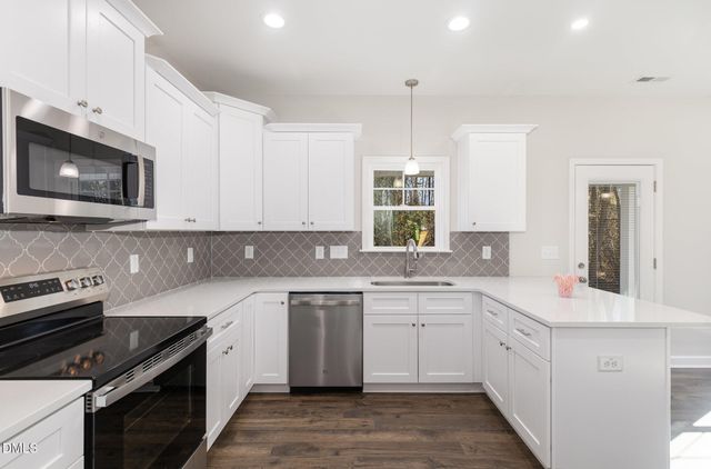 3986 N Nc 581 Highway, Kenly, NC 27542