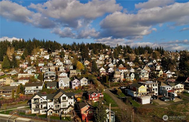 522 12th Street, Bellingham, WA 98225