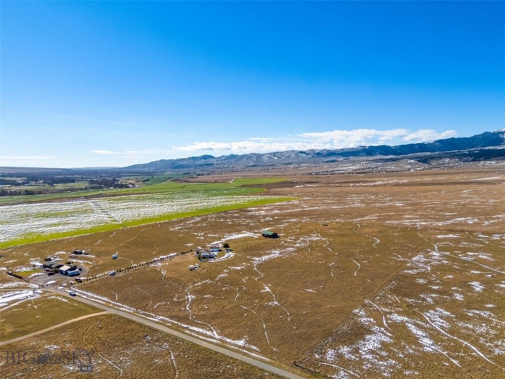 1873 Jack Rabbit Lane, Whitehall, MT 59759 photo 3