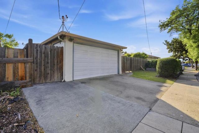 26673 Huntwood Avenue, Hayward, CA 94544