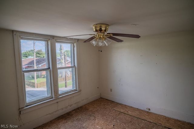 911 Dickel Avenue, Parkersburg, WV 26101