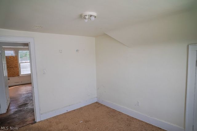 911 Dickel Avenue, Parkersburg, WV 26101