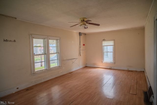 911 Dickel Avenue, Parkersburg, WV 26101