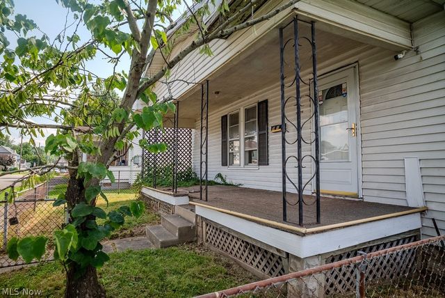 911 Dickel Avenue, Parkersburg, WV 26101