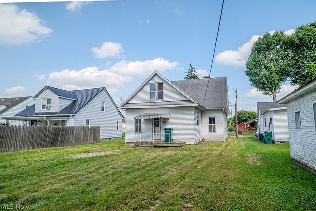 911 Dickel Avenue, Parkersburg, WV 26101