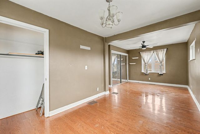 54 Pleasant Drive, Highland Heights, KY 41076