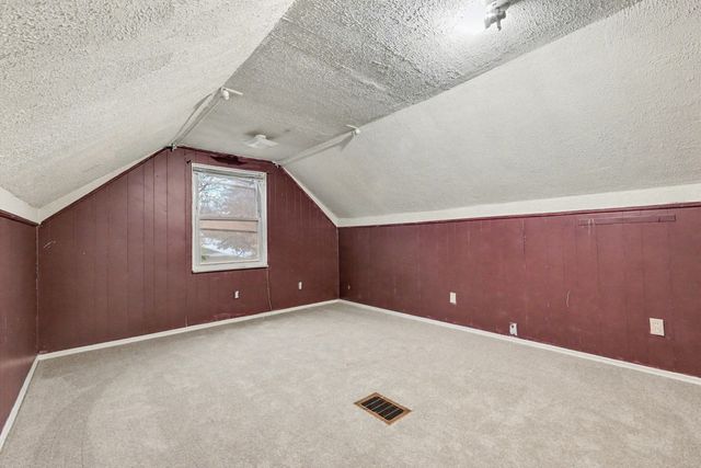 54 Pleasant Drive, Highland Heights, KY 41076