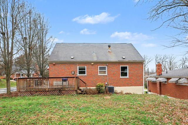 54 Pleasant Drive, Highland Heights, KY 41076