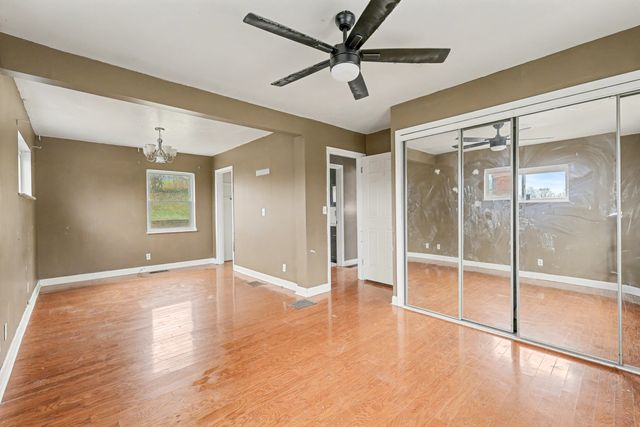 54 Pleasant Drive, Highland Heights, KY 41076