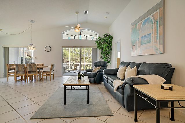 7008 SE Twin Oaks Circle, Stuart, FL 34997