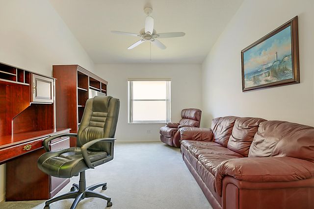 7008 SE Twin Oaks Circle, Stuart, FL 34997