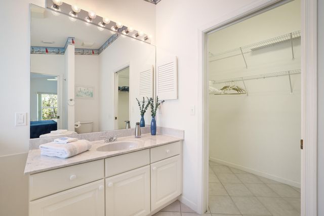 7008 SE Twin Oaks Circle, Stuart, FL 34997