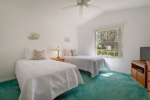 7008 SE Twin Oaks Circle, Stuart, FL 34997