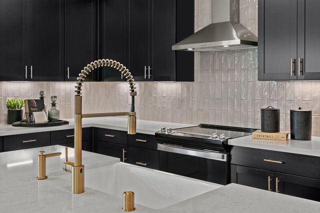 336 Miramar Dr, Lathrop, CA 95330