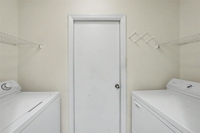 2437 NANTUCKET HARBOR LOOP 2437, Sun City Center, FL 33573