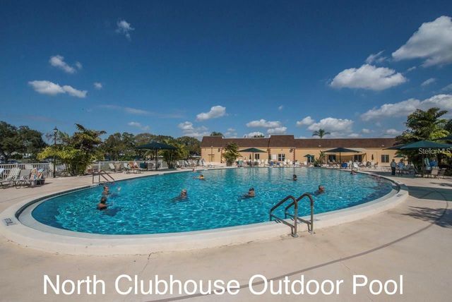 2437 NANTUCKET HARBOR LOOP 2437, Sun City Center, FL 33573