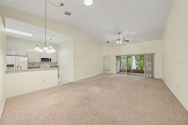 2437 NANTUCKET HARBOR LOOP 2437, Sun City Center, FL 33573