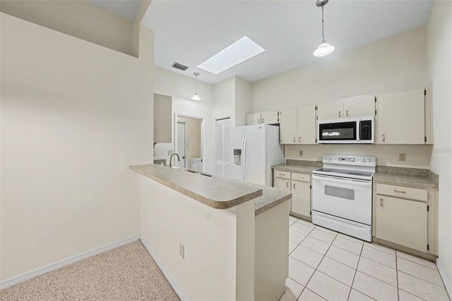 2437 NANTUCKET HARBOR LOOP 2437, Sun City Center, FL 33573