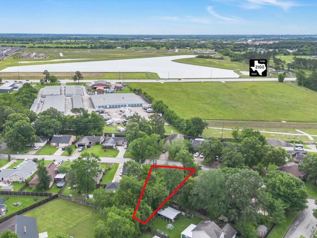 16815 S Lighthouse Drive, Crosby, TX 77532