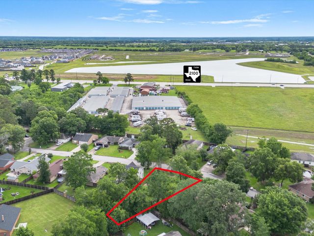 16815 S Lighthouse Drive, Crosby, TX 77532