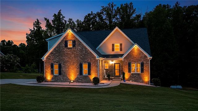 840 Smallwood Trace, Hampton, GA 30228