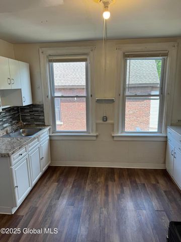 152 Dove Street, Albany, NY 12202