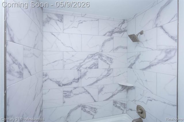 3091 Heritage Drive, Troy, MI 48083