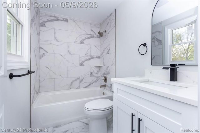 3091 Heritage Drive, Troy, MI 48083