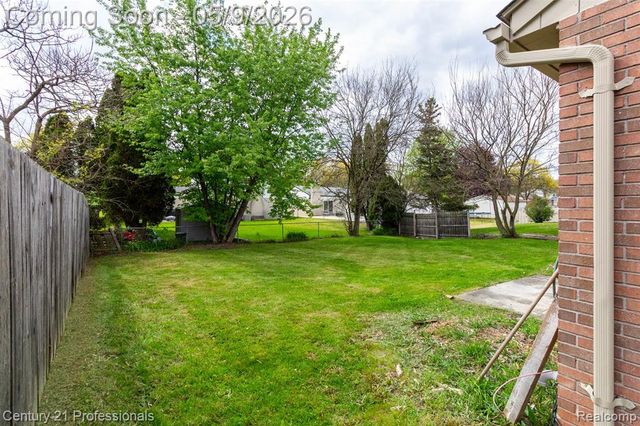 3091 Heritage Drive, Troy, MI 48083
