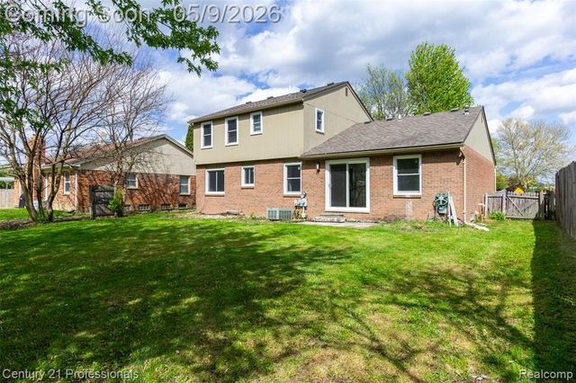 3091 Heritage Drive, Troy, MI 48083