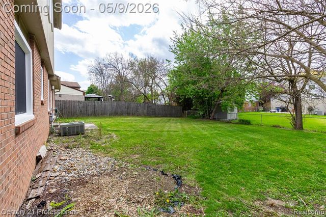 3091 Heritage Drive, Troy, MI 48083