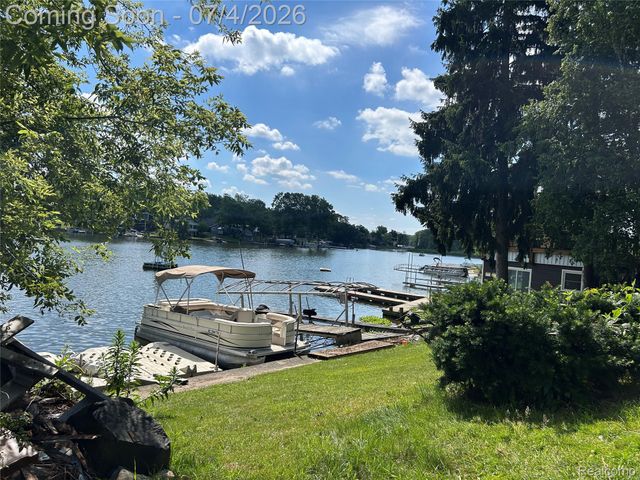 16185 Seymour Road, Argentine Township, MI 48451