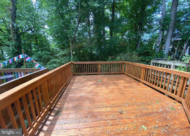 11198 SILENTWOOD LN, Reston, VA 20191