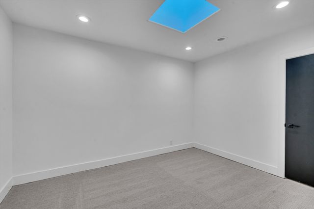 818 Bresslyn Rd, Nashville, TN 37205