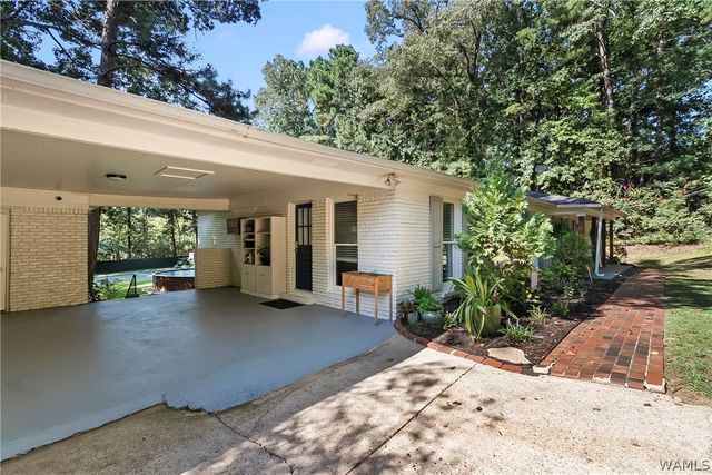 4613 Stonehill, Tuscaloosa, AL 35405