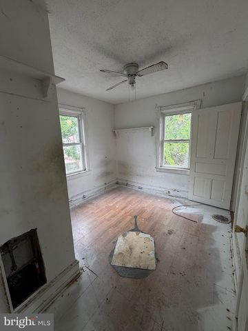 403 N FILMORE ST, Gloucester City, NJ 08030