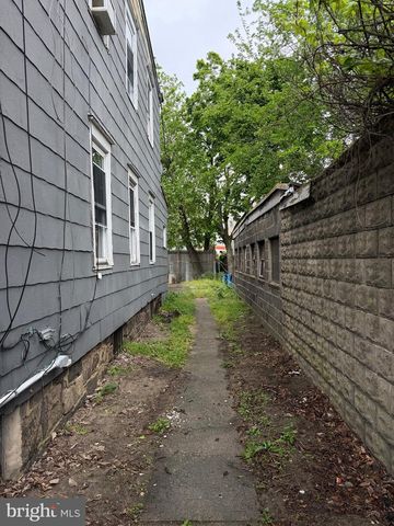 403 N FILMORE ST, Gloucester City, NJ 08030