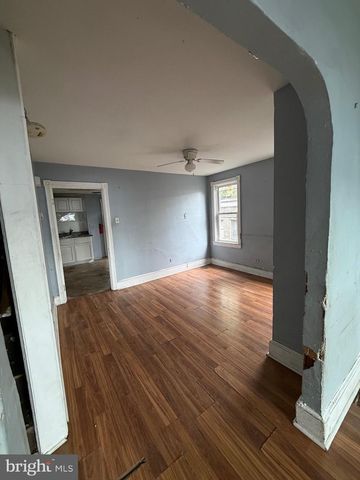 403 N FILMORE ST, Gloucester City, NJ 08030